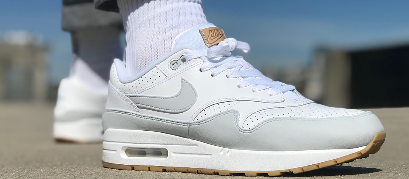 Air Max 1 Essential