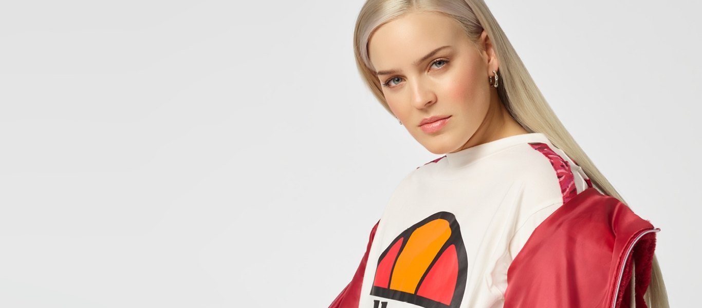 Anne-Marie x Ellesse