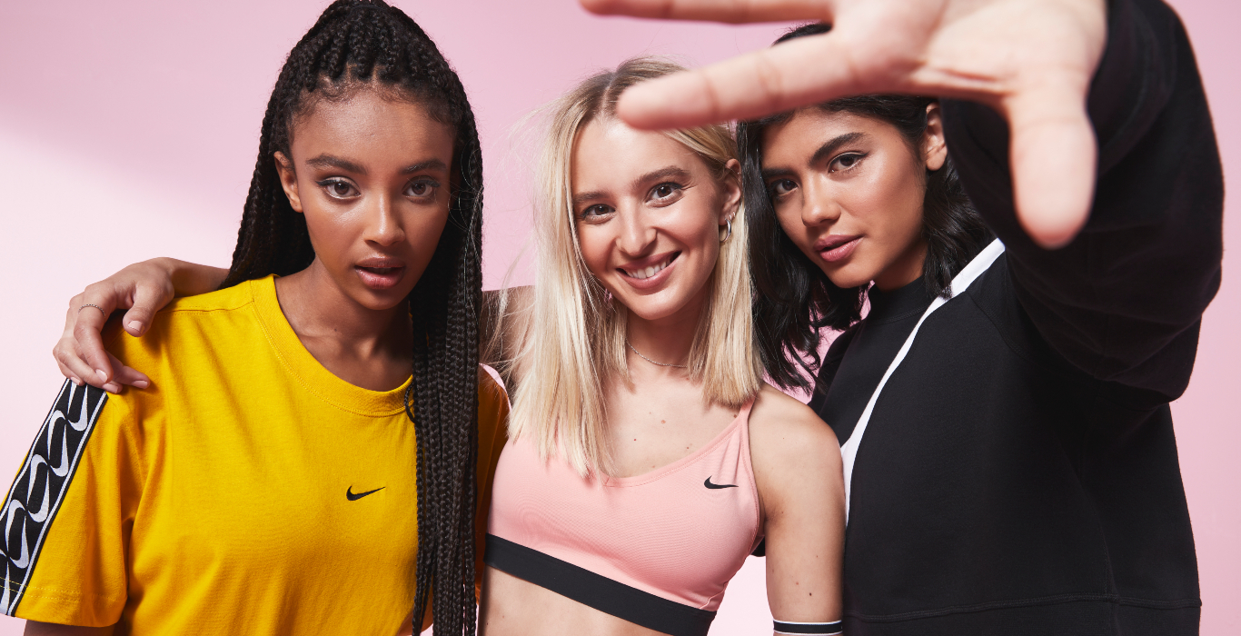 nike bra